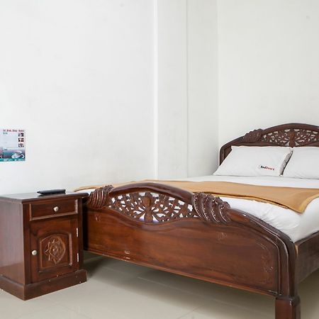 Reddoorz Near Tegalega Park Hotel Bandung Exterior foto